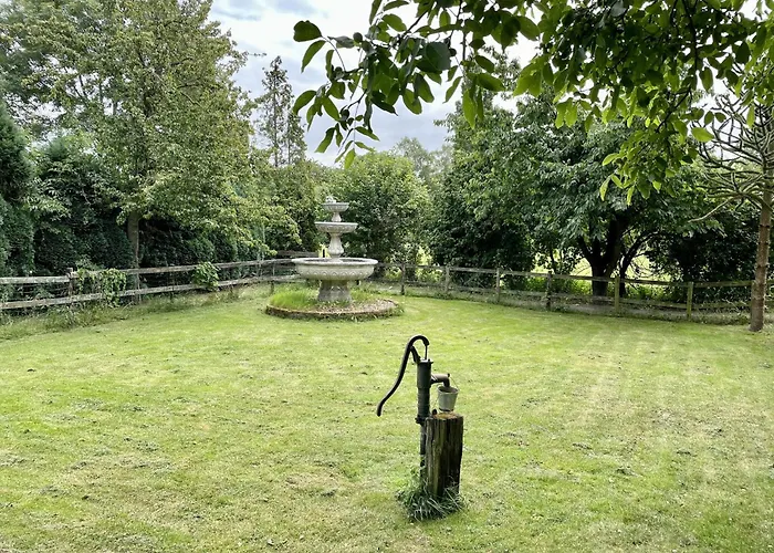 In With Meadow Views Tatil Evi *